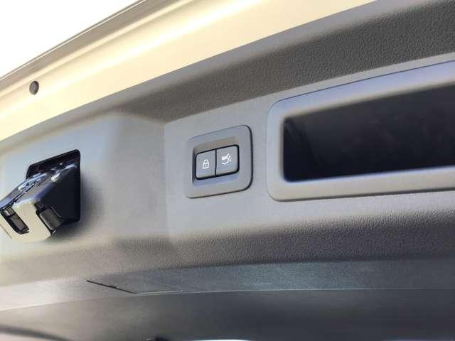 CX-60 3.3 XD Lパッケージ ディーゼルターボ 4WD ナビ ETC 前後ドラレコ 全方位モニター パワーリアゲート Bカメラ AW 4WD オートハイビーム スマートキー シートヒーター アイドリングストップ ターボ オートエアコン 電動パワーシート(12枚目)