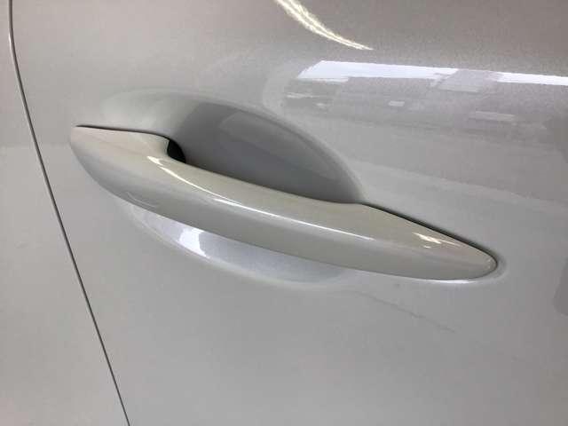 MAZDA3ファストバック 2.0 20S プロアクティブ ナビ ETC 前後ドラレコ 全方位モニター アイドリングストップ アダプティブクルーズコントロール スマートキー USB コーナーセンサー バックカメラ Bluetooth アルミホイール(8枚目)