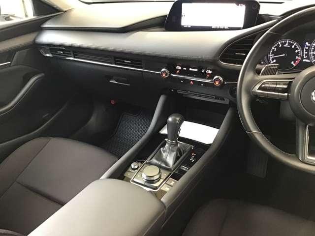 MAZDA3セダン 2.0 20S プロアクティブ ナビ ETC 前後ドラレコ 全方位モニター (17枚目)