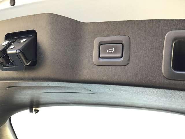 CX-5 2.2 XD ブラックトーンエディション ディーゼルターボ ナビ ETC 前後ドラレコ 全方位モニター アドバンスドキー Bluetooth クリアランスソナー 運転席パワーシート 前席シートヒーター ターボ DSC バックカメラ 盗難防止装置 キーフリー(10枚目)