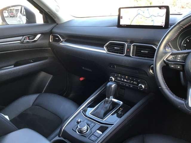 CX-5 2.2 XD ブラックトーンエディション ディーゼルターボ ナビ ETC 前後ドラレコ 全方位モニター アドバンスドキー Bluetooth クリアランスソナー 運転席パワーシート 前席シートヒーター ターボ DSC バックカメラ 盗難防止装置 キーフリー(18枚目)