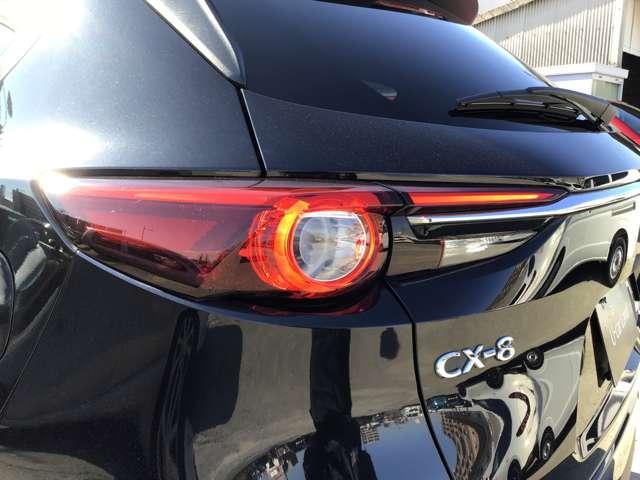 ＣＸ－８ ２．２　ＸＤ　Ｌパッケージ　ディーゼルターボ　ＢＯＳＥサウンドシステム　ＥＴＣ　前後ドラレコ　オートリアゲート　Ｂｌｕｅｔｏｏｔｈ接続　クリアランスソナー　パワーシート　バックカメラ付き　オートハイビーム　ヒーター　ターボ　スマートキー　ＰＳ（5枚目）