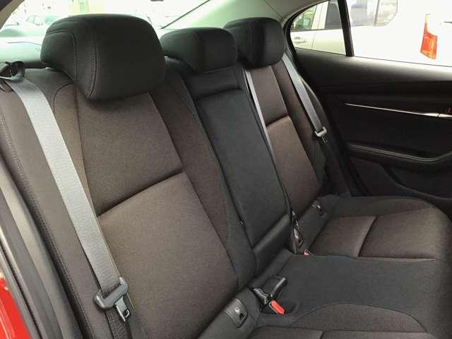 ＭＡＺＤＡ３セダン ２．０　２０Ｓ　プロアクティブ　ツーリング　セレクション　ナビ　ＥＴＣ　前後ドラレコ　全方位モニター　衝突軽減ブレーキ　レーダークルーズコントロール　クリアランスソナー　オートハイビーム　パワーシート　スマートキー　バックカメラ　ＤＶＤ　アルミホイール（9枚目）