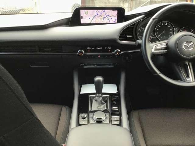 ＭＡＺＤＡ３セダン ２．０　２０Ｓ　プロアクティブ　ツーリング　セレクション　ナビ　ＥＴＣ　前後ドラレコ　全方位モニター　衝突軽減ブレーキ　レーダークルーズコントロール　クリアランスソナー　オートハイビーム　パワーシート　スマートキー　バックカメラ　ＤＶＤ　アルミホイール（12枚目）