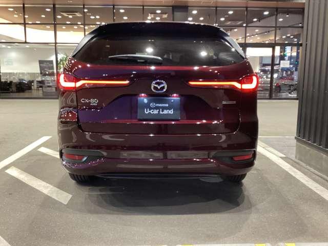 ＣＸ－８０ ３．３　ＸＤハイブリッド　エクスクルーシブ　スポーツ　ディー　試乗車アップ　ナビ　ＥＴＣ　全方位モニター　レーダークルーズ　クリアランスソナー　パワーシート　３列シート　シートヒーター　オートマチックハイビーム　バックカメラ　衝突被害軽減システム　４ＷＤ（7枚目）