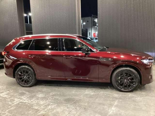 ＣＸ－８０ ３．３　ＸＤハイブリッド　エクスクルーシブ　スポーツ　ディー　試乗車アップ　ナビ　ＥＴＣ　全方位モニター　レーダークルーズ　クリアランスソナー　パワーシート　３列シート　シートヒーター　オートマチックハイビーム　バックカメラ　衝突被害軽減システム　４ＷＤ（8枚目）