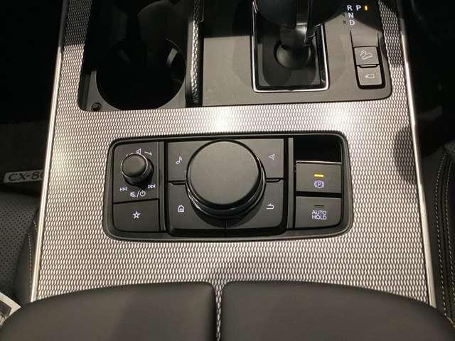ＣＸ－８０ ３．３　ＸＤハイブリッド　エクスクルーシブ　スポーツ　ディー　試乗車アップ　ナビ　ＥＴＣ　全方位モニター　レーダークルーズ　クリアランスソナー　パワーシート　３列シート　シートヒーター　オートマチックハイビーム　バックカメラ　衝突被害軽減システム　４ＷＤ（12枚目）