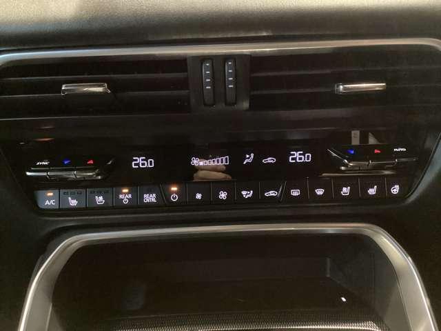 ＣＸ－８０ ３．３　ＸＤハイブリッド　エクスクルーシブ　スポーツ　ディー　試乗車アップ　ナビ　ＥＴＣ　全方位モニター　レーダークルーズ　クリアランスソナー　パワーシート　３列シート　シートヒーター　オートマチックハイビーム　バックカメラ　衝突被害軽減システム　４ＷＤ（16枚目）