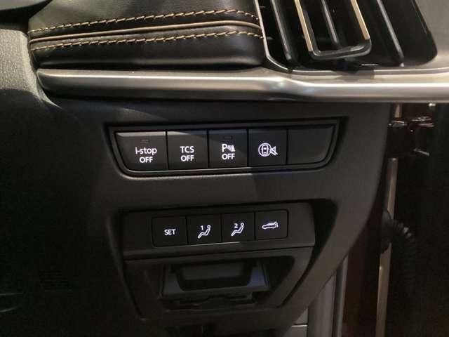 ＣＸ－８０ ３．３　ＸＤハイブリッド　エクスクルーシブ　スポーツ　ディー　試乗車アップ　ナビ　ＥＴＣ　全方位モニター　レーダークルーズ　クリアランスソナー　パワーシート　３列シート　シートヒーター　オートマチックハイビーム　バックカメラ　衝突被害軽減システム　４ＷＤ（20枚目）