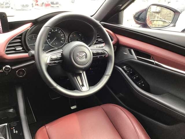 ＭＡＺＤＡ３ファストバック １．８　ＸＤ　ツーリング　ディーゼルターボ　ナビ　ＣａｒＰｌａｙ対応　全方位モニタ　衝突軽　アダプティブクルーズコントロール　電動シート　Ｂｌｕｅｔｏｏｔｈ　オートマチックハイビーム　シートヒーター　衝突被害軽減システム　ＬＥＤヘッドランプ（18枚目）