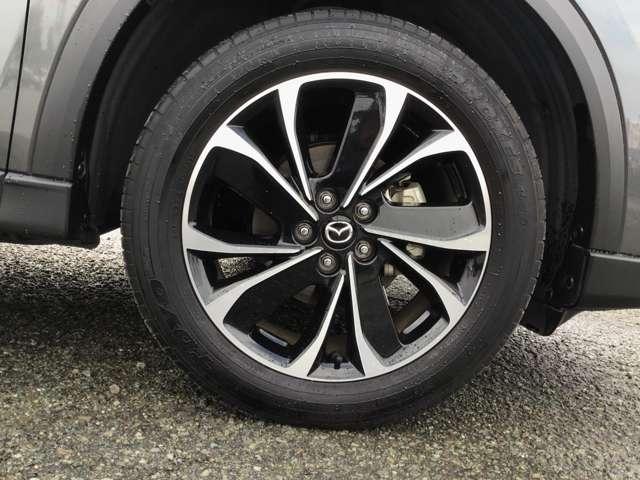 ＣＸ－５ ２．５　２５Ｓ　Ｌパッケージ　ナビ　ＣａｒＰｌａｙ対応　全方位モニタ　衝突軽　ＡＡＣ　ＥＴＣ付き　Ｐセンサー　盗難防止装置　地デジ　アドバンストキー　Ｂカメラ　ＬＥＤヘッドライト　レーダークルコン　アイドリングストップ　エアバッグ（13枚目）