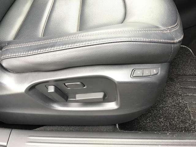 ＣＸ－５ ２．５　２５Ｓ　Ｌパッケージ　ナビ　ＣａｒＰｌａｙ対応　全方位モニタ　衝突軽　ＡＡＣ　ＥＴＣ付き　Ｐセンサー　盗難防止装置　地デジ　アドバンストキー　Ｂカメラ　ＬＥＤヘッドライト　レーダークルコン　アイドリングストップ　エアバッグ（17枚目）