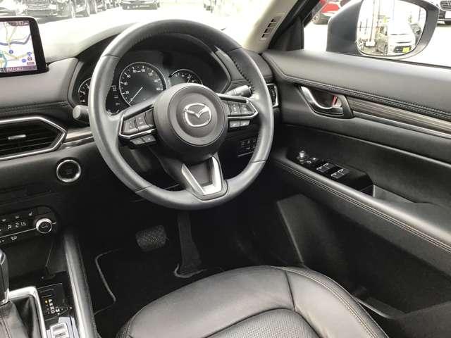 ＣＸ－５ ２．５　２５Ｓ　Ｌパッケージ　ナビ　ＣａｒＰｌａｙ対応　全方位モニタ　衝突軽　ＡＡＣ　ＥＴＣ付き　Ｐセンサー　盗難防止装置　地デジ　アドバンストキー　Ｂカメラ　ＬＥＤヘッドライト　レーダークルコン　アイドリングストップ　エアバッグ（19枚目）