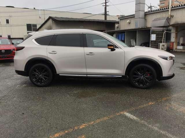 ＣＸ－８ ２．２　ＸＤ　スポーツ　アピアランス　ディーゼルターボ　ナビ　全方位モニタ　ＣａｒＰｌａｙ対応　キーレス　ＬＥＤ　オートマチックハイビーム　ＥＴＣ　シートヒーター　アルミホイール　３列シート　バックカメラ　エアコン　スマートキー　横滑り防止装置　ナビＴＶ（9枚目）