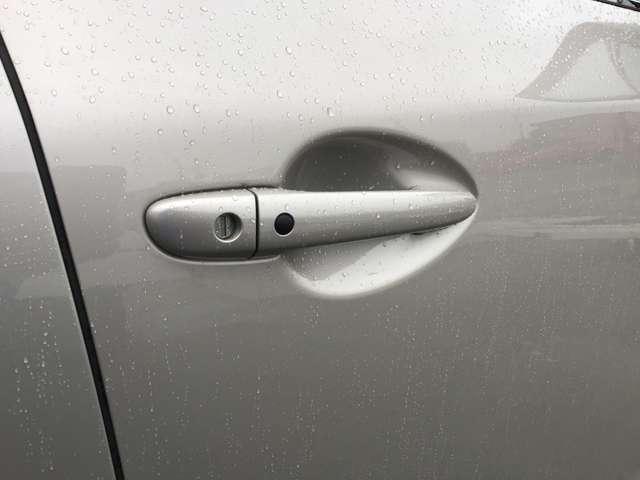 ＣＸ－８ ２．２　ＸＤ　スポーツ　アピアランス　ディーゼルターボ　ナビ　全方位モニタ　ＣａｒＰｌａｙ対応　キーレス　ＬＥＤ　オートマチックハイビーム　ＥＴＣ　シートヒーター　アルミホイール　３列シート　バックカメラ　エアコン　スマートキー　横滑り防止装置　ナビＴＶ（12枚目）