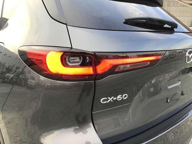ＣＸ－６０ ３．３　ＸＤ　Ｌパッケージ　ディーゼルターボ　サンルーフ　ナビ　ＣａｒＰｌａｙ対応　パワーリアゲート　Ｂカメラ　ＬＥＤ　ＡＷ　ＥＴＣ　オートハイビーム　スマートキー　シートヒーター　アイドリングストップ　ターボ　オートエアコン　盗難防止システム（15枚目）