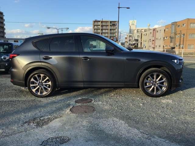 CX-60 3.3 XD エクスクルーシブ モード ディーゼルターボ 大型サンルーフ CarPlay対応 BOSE 衝突軽減 LED TV フルセグTV パワーシート USB ETC スマートキー クリアランスソナー 盗難防止装置 アルミホイール シートヒーター ターボ(10枚目)