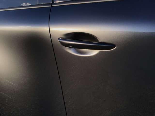 CX-60 3.3 XD エクスクルーシブ モード ディーゼルターボ 大型サンルーフ CarPlay対応 BOSE 衝突軽減 LED TV フルセグTV パワーシート USB ETC スマートキー クリアランスソナー 盗難防止装置 アルミホイール シートヒーター ターボ(17枚目)