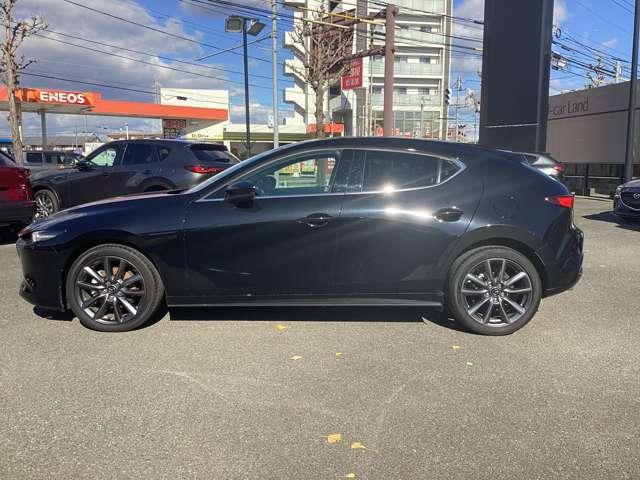 ＭＡＺＤＡ３ファストバック １．８　ＸＤ　ツーリング　ディーゼルターボ　ナビ　ＣａｒＰｌａｙ対応　全方位モニタ　アダプティブクルーズコントロール　電動シート　オートマチックハイビーム　シートヒーター　全周囲カメラ　衝突被害軽減システム　ＬＥＤヘッドランプ　ＥＴＣ（7枚目）
