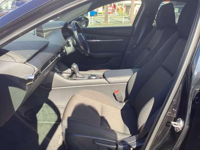 ＭＡＺＤＡ３ファストバック １．８　ＸＤ　ツーリング　ディーゼルターボ　ナビ　ＣａｒＰｌａｙ対応　全方位モニタ　アダプティブクルーズコントロール　電動シート　オートマチックハイビーム　シートヒーター　全周囲カメラ　衝突被害軽減システム　ＬＥＤヘッドランプ　ＥＴＣ（11枚目）
