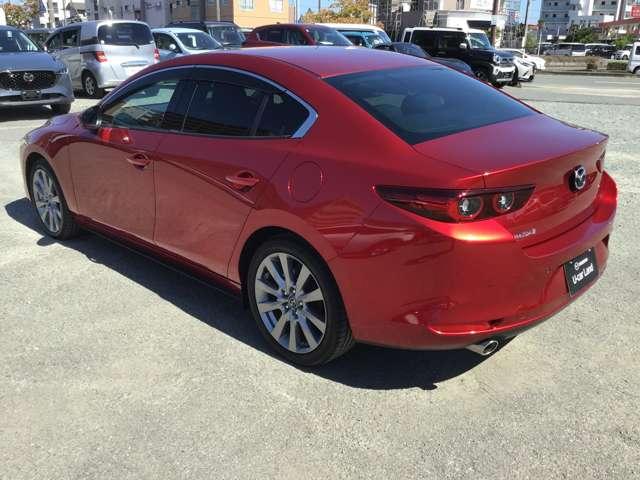 MAZDA3セダン 2.0 20S プロアクティブ ナビ CarPlay ドラレコ 全方位モニタ スマートキー ETC レーダークルーズコントロール バックカメラ キーレス ナビ&TV フルセグ メモリーナビ 全周囲カメラ 衝突被害軽減システム(7枚目)