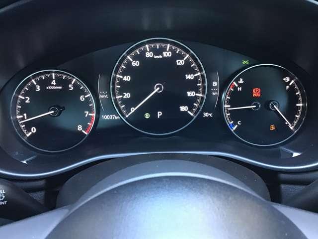 MAZDA3セダン 2.0 20S プロアクティブ ナビ CarPlay ドラレコ 全方位モニタ スマートキー ETC レーダークルーズコントロール バックカメラ キーレス ナビ&TV フルセグ メモリーナビ 全周囲カメラ 衝突被害軽減システム(16枚目)