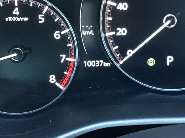 MAZDA3セダン 2.0 20S プロアクティブ ナビ CarPlay ドラレコ 全方位モニタ スマートキー ETC レーダークルーズコントロール バックカメラ キーレス ナビ&TV フルセグ メモリーナビ 全周囲カメラ 衝突被害軽減システム(17枚目)