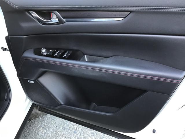 ＣＸ－５ ２．２　ＸＤ　ブラックトーンエディション　ディーゼルターボ　ナビ／ＣａｒＰｌａｙ／全方位モニタ／衝突軽減ブレー　ＵＳＢポート　追従式クルコン　バックモニター　Ｐシート　ターボ車　Ｂｌｕｅｔｏｏｔｈ　キーレス　ＥＴＣ装備　スマートキー　コーナーセンサー　ナビＴＶ（52枚目）