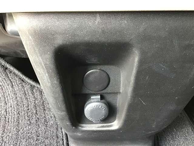 フレアワゴン ６６０　ハイブリッド　ＸＳ　両側電スラ／ナビ／ＥＴＣ／衝突軽減ブレーキ　Ｗ電動ドア　サイドエアバック　パワステ　ＡＡＣ　Ｓエネチャージ　スマートブレーキサポート　助手席エアバッグ　運転席エアバッグ　Ｐセンサー　パワーウィンドウ（18枚目）