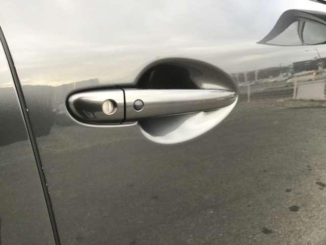 ＣＸ－５ ２．０　２０Ｓ　ブラックトーンエディション　ナビ／ＣａｒＰｌａｙ／全方位モニタ／衝突軽減ブレー　誤発進抑制　ＥＴＣ付き　イモビライザー　前後障害物センサー　ＡＡＣ　Ｓヒーター　メモリーナビ　ｂｌｕｅｔｏｏｔｈ　地デジ　アイドリングストップ（12枚目）