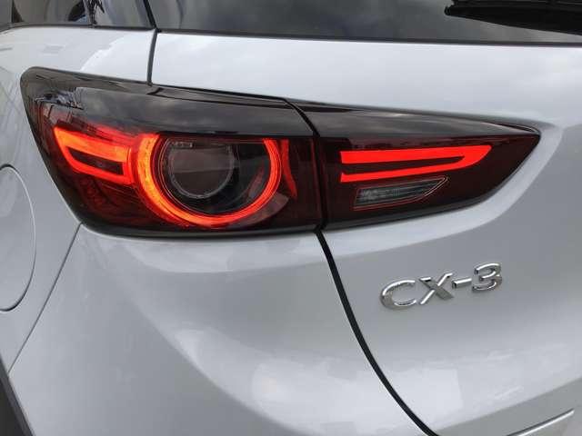 ＣＸ－３ １．５　１５Ｓ　ツーリング　ナビ　ＣａｒＰｌａｙ対応　全方位モニタ　衝突軽　パーキングセンサー　ＬＥＤランプ　Ｂｌｕｅｔｏｏｔｈオーディオ　ＵＳＢ　ＨＢＣ　ＥＴＣ付き　Ｒカメラ　オートエアコン　ｉ－ｓｔｏｐ　スマートキー　地デジ（13枚目）