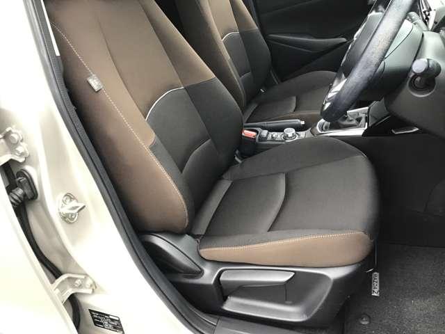 ＭＡＺＤＡ２ １．５　１５Ｓ　プロアクティブ　Ｓパッケージ　６ＭＴ　ナビ　ＣａｒＰｌａｙ対応　全方位モニタ　衝　全周囲　ＬＥＤ　衝突軽減装置　オートクルーズコントロール　パーキングセンサー　Ｂｌｕｅｔｏｏｔｈ接続　キーフリー　スマートキー　フルセグ　ＥＴＣ（14枚目）