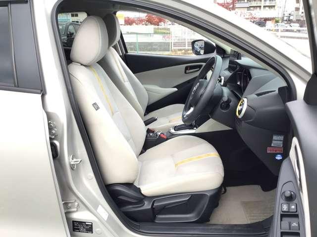 MAZDA2 1.5 15S サンリット シトラス ナビ CD/DVD CarPlay対応 全方位モニタ USB 衝突被害軽減ブレーキ Bluetooth シートヒーター スマートキー アイドリングストップ クリアランスソナー ABS リヤカメラ(15枚目)