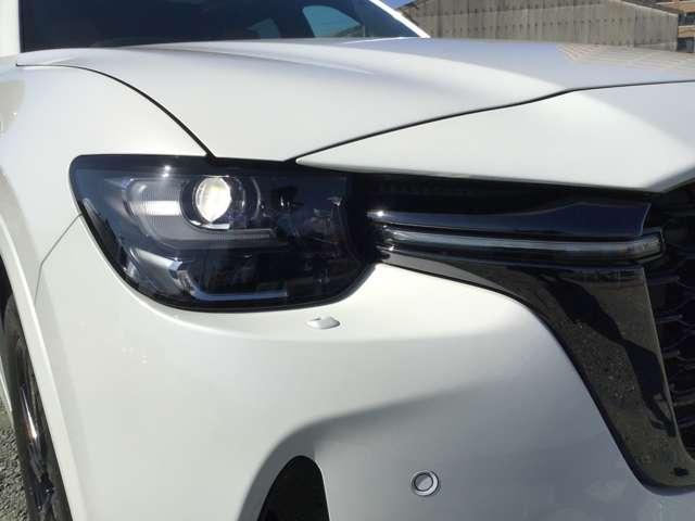 CX-60 3.3 XDハイブリッド プレミアム スポーツ ディーゼルタ サンルーフ ナビ CarPlay対応 ダブルサンルーフ シートヒー パワーゲート レーダークルコン LEDヘッドライト パワーシート スマートキー オートハイビーム フルオートエアコン 4WD ABS(10枚目)