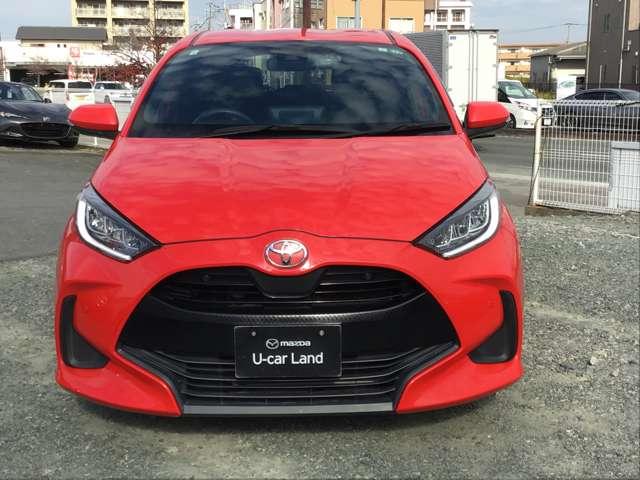 ヤリス １．５　Ｚ　ナビ　バックモニタ　衝突軽減ブレーキ　サイドＳＲＳ　ＡＡＣ　追従クルコン　スマキー　横滑防止装置　地デジ　キーフリー　ＬＥＤランプ　パワーウインドウ　助手席エアバック　シートヒーター　エアバッグ（5枚目）