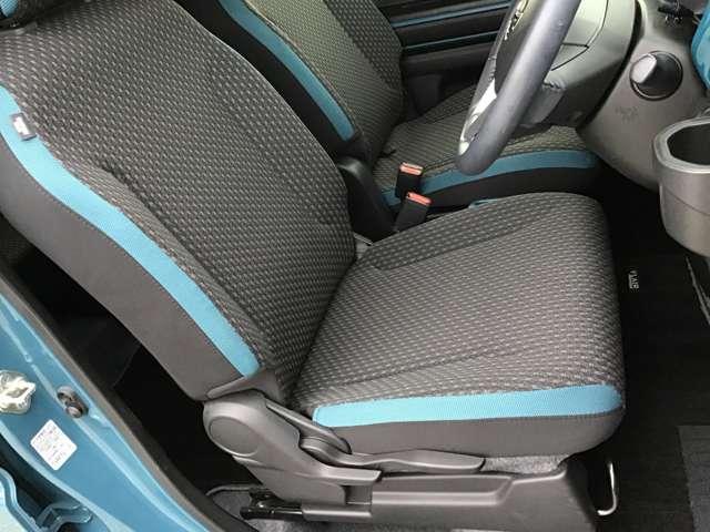 フレアクロスオーバー ６６０　ハイブリッド　ＸＳ　ナビ　全方位モニタ　衝突軽減ブレーキ　メモリーナビゲーション　ナビＴＶ　イモビライザー　レーダークルーズ　シートヒータ　リアコーナーセンサー　フルセグＴＶ　ｉ－ｓｔｏｐ　ＡＣ　バックカメラ　ＥＴＣ（11枚目）