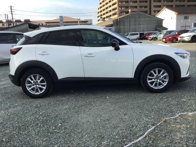 ＣＸ－３ １．５　１５Ｓ　アーバン　ドレッサー　ナビ　ＣａｒＰｌａｙ　全方位モニタ　ドラレコ　クリソナ　ＨＢＣ　レーダークルコン　ＬＥＤヘッドランプ　ＥＴＣ　フルセグ　衝突被害軽減システム　メモリーナビ　シートヒーター　アイドリングストップ（9枚目）