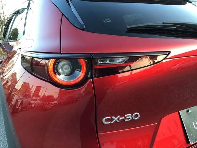 ＣＸ－３０ ２．０　２０Ｓ　ＡｏｔｏＥｘｅエアロ　ＣａｒＰｌａｙ　バックモニタ　ソナー　フルセグテレビ　アダプティブクルーズ　ＬＥＤライト　Ｂｌｕｅｔｏｏｔｈ接続　オートハイビーム　バックカメラ　アイドリングストップ　ＵＳＢ（11枚目）