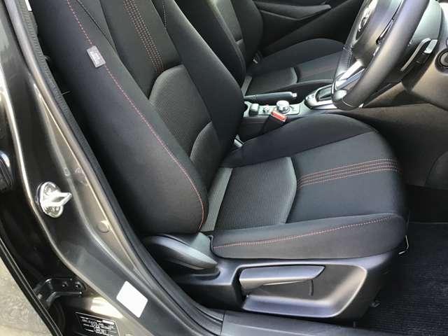 ＭＡＺＤＡ２ １．５　１５スポルト　ナビ／ＣＤ／ＤＶＤ／ＵＳＢ／ＣａｒＰｌａｙ／全方位モニタ　前後障害物センサー　フルセグ　ＥＴＣ車載器　ＵＳＢ　ＤＶＤ　アイドリングストップ　ＬＥＤヘッドライト　フルオートエアコン　アルミホイール（15枚目）