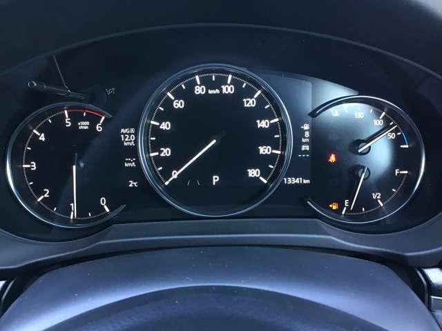 ＣＸ－５ ２．２　ＸＤ　レトロスポーツエディション　ディーゼルターボ　ナビ／ＣａｒＰｌａｙ／全方位モニタ／衝突軽減ブレー　ＬＥＤ　ＡＣＣ　スマートキー　衝突被害軽減装置　オートエアコン　ターボ　電動リアゲート　３６０°カメラ　フルセグ　ＵＳＢ　キ－レス　コーナーセンサー（18枚目）