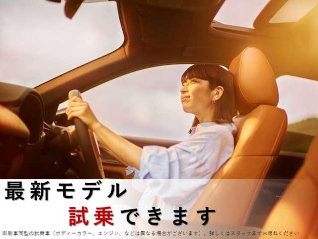 ＣＸ－５ ２．２　ＸＤ　スポーツ　アピアランス　ディーゼルターボ　リヤモニタ／ナビ／ＣａｒＰｌａｙ／全方位モニタ／衝　デュアルエアコン　ＬＥＤライト　レーダークルーズコントロール　電動シート　横滑り防止　シートヒーター　キーレス　ＥＴＣ　オートマチックハイビーム（3枚目）