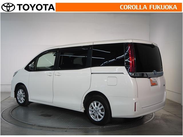 ノア ハイブリッドＸ　衝突被害軽減システム　両側電動スライド　メモリーナビ　フルセグ　ＥＴＣ　バックカメラ　ＣＤ　ＤＶＤ再生　キーレス　スマートキー　盗難防止装置（7枚目）