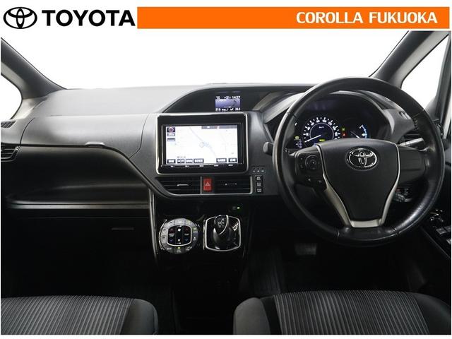 ノア ハイブリッドＳｉ　衝突被害軽減システム　両側電動スライド　メモリーナビ　フルセグ　ＥＴＣ　バックカメラ　ＣＤ　ＤＶＤ再生　キーレス　スマートキー　盗難防止装置（14枚目）