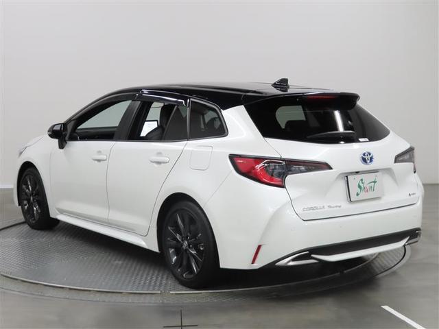 カローラツーリング ハイブリッド　ダブルバイビー　１年保証　当社試乗車　シートヒーター　フルセグ　メモリーナビ　ミュージックプレイヤー接続可　バックカメラ　衝突被害軽減システム　ＥＴＣ　ドラレコ　ＬＥＤヘッドランプ　アイドリングストップ（3枚目）