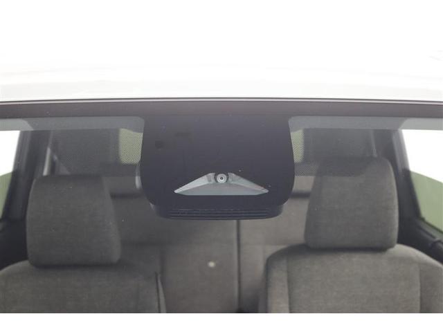 シエンタ ハイブリッドＺ　ワンオーナー　シートヒーター　４ＷＤ　フルセグ　メモリーナビ　ミュージックプレイヤー接続可　全周囲カメラ　バックカメラ　衝突被害軽減システム　ＥＴＣ　ドラレコ　両側電動スライド　ＬＥＤヘッドランプ（11枚目）