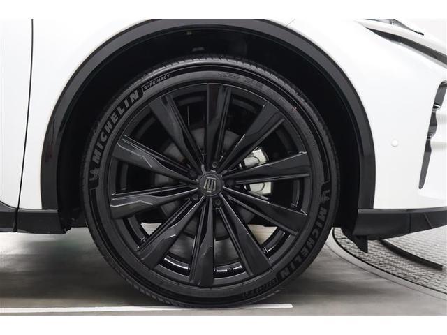 �@�\�A�f�U�C�����ɗD��Ă��鏃���A���~�z�C�[���I