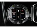 運転席と助手席、それぞれ温度調節ができ、オールシーズン快適なオートエアコンとなっております!
