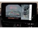 パノラミックビューモニター付きです。車両を上から見たような映像をディスプレイオーディオ画面に表示。運転席からの目視だけでは見にくい、車両周辺の状況をリアルタイムでしっかり確認できます。