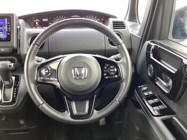 N-BOXカスタム Lターボ メモリーナビ ETC リアカメラ 地デジチューナー 衝突軽減ブレーキサポート LEDヘッドライ アイドリングS ターボエンジン PS カーテンエアバック シートヒータ エアバック USB AAC PW(3枚目)