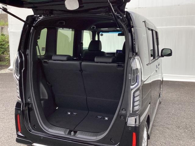 N-BOXカスタム Lターボ メモリーナビ ETC リアカメラ 地デジチューナー 衝突軽減ブレーキサポート LEDヘッドライ アイドリングS ターボエンジン PS カーテンエアバック シートヒータ エアバック USB AAC PW(19枚目)